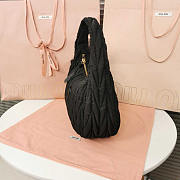 Miu Miu Wander Leather Half-moon Bag Black 28x14x9cm - 4