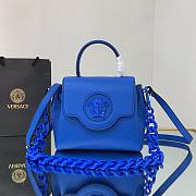 Versace Medusa Small Blue Bag 20 x 10 x 17 cm - 1