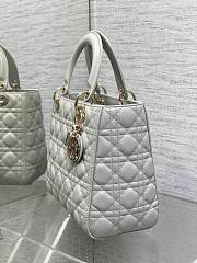 Dior Medium Lady Bag Cloud Gray Lambskin 24cm - 2