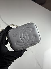 Chanel Mini Top Handle Vanity Grey Lambskin 11x8.5x7cm - 3