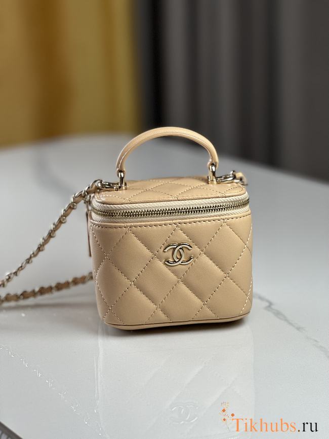 Chanel Mini Top Handle Vanity Beige Lambskin 11x8.5x7cm - 1