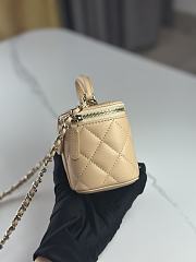 Chanel Mini Top Handle Vanity Beige Lambskin 11x8.5x7cm - 2