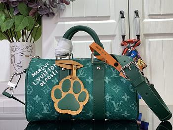 Louis Vuitton LV Keepall Bandouliere 25 Green 25cm