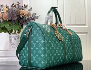 Louis Vuitton LV Keepall 50 Green 50 x 29 x 23 cm - 6