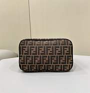 Fendi Zucca Canvas Vanity 26x15x19cm - 4