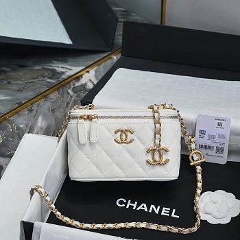 Chanel Vanity Case White Caviar Gold Bag 17cm