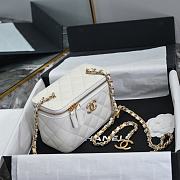 Chanel Vanity Case White Caviar Gold Bag 17cm - 4