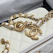 Chanel Vanity Case White Caviar Gold Bag 17cm - 2