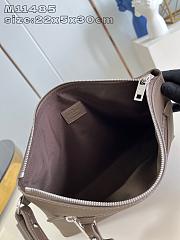 Louis Vuitton LV Takeoff Pouch Brown 30x22x5cm - 5