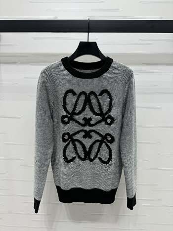 Loewe Sweater 02