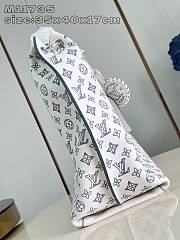 Louis Vuitton LV Carmel Mahina White Blue 40x35x17cm - 6