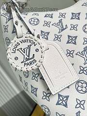 Louis Vuitton LV Carmel Mahina White Blue 40x35x17cm - 2