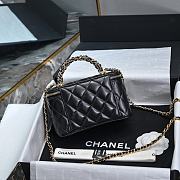 Chanel 24B Vanity Case Black Lambskin 19x9.5x8cm - 4