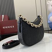 Gucci GG Emblem Small Shoulder Bag Black 25.5x20x5cm - 6