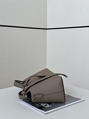 Fendi By The Way Selleria Medium Dove Grey 29x13x17cm - 6