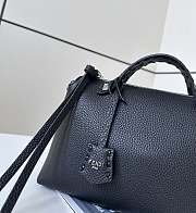 Fendi By The Way Selleria Medium Black 29x13x17cm - 3