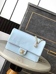 Chanel 24K Flap Bag Blue Gold 22x13x7cm - 1