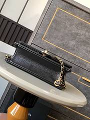 Chanel 24K Flap Bag Black Gold 22x13x7cm - 3