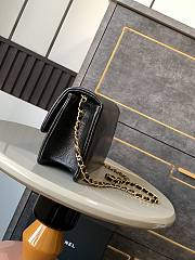 Chanel 24K Flap Bag Black Gold 22x13x7cm - 2