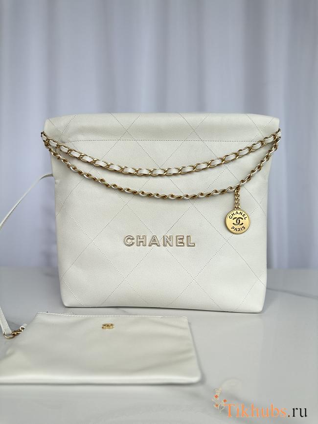 Chanel 22 Handbag White Caviar Gold 37x35x7cm - 1