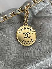 Chanel Mini 22 Handbag Grey Caviar Gold 20x19x6cm - 4