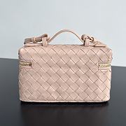 Bottega Veneta Vanity Case Crossbody Bag Pink 22x12.5x5cm - 2