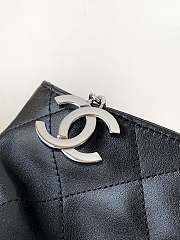 Chanel Ultimate Soft Hobo Leather Black 30x20x12cm - 4