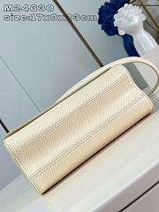 Louis Vuitton LV Twist MM White Bag 23x17x9.5cm - 4