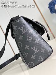 Louis Vuitton LV Pulse Messenger Bag Monogram 26.6x17x11cm - 5