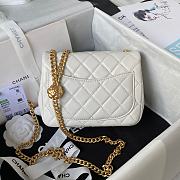 Chanel Mini Flap Bag Camellia Lambskin White Gold 18x13x7cm - 4