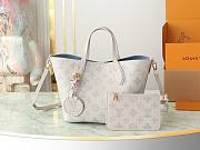 Louis Vuitton LV Blossom PM Grey 20x20x12.5 cm - 1