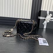 Chanel 24k Vanity Black Lambskin 17cm - 4