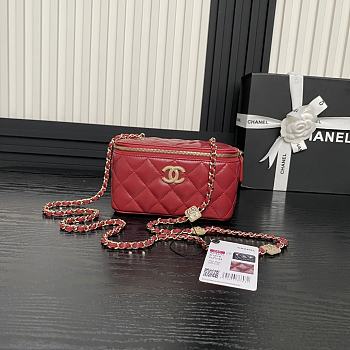 Chanel 24k Vanity Red Lambskin 17cm