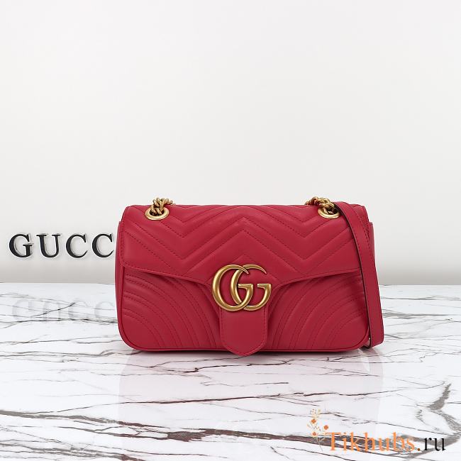 Gucci Marmont Shoulder Bag Red 26x7x15cm - 1