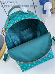 Louis Vuitton LV Discovery PM Green 38x29x20cm - 6