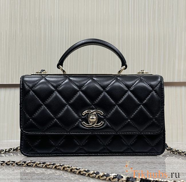 Chanel Top Handle Trendy Black Lambskin 18.5x11x6cm - 1