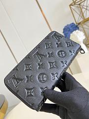 Louis Vuitton LV Zippy Wallet Horizontal 21x2.5x10cm - 2