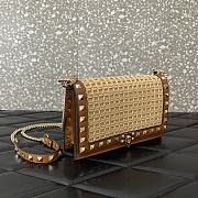 Valentino Garavani Rockstud Raffia Effect Pouch 18.5x12x4cm - 5