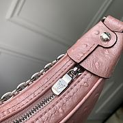 Louis Vuitton LV Loop PM Pink Ostrich 23x13x6cm - 6