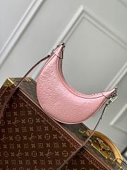 Louis Vuitton LV Loop PM Pink Ostrich 23x13x6cm - 4