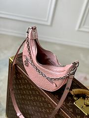 Louis Vuitton LV Loop PM Pink Ostrich 23x13x6cm - 2