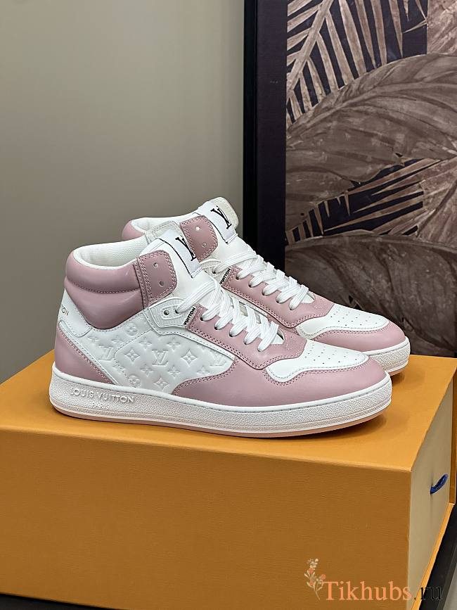 Louis Vuitton LV Stadium Light Pink Sneakers - 1