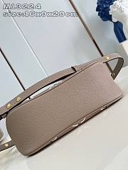 Louis Vuitton LV Boulogne Bag Grey Cream 29x16x9.5cm - 6