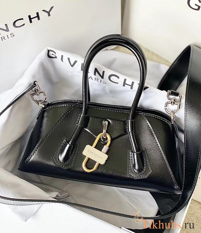 Givenchy Padlock Handbag Black 22x12x8cm - 1