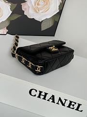 Chanel Small Flap Bag Lambskin Gold Black 21x14x7cm - 6