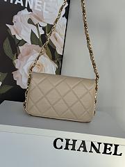 Chanel Small Flap Bag Lambskin Gold Beige 21x14x7cm - 3