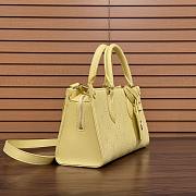 Louis Vuitton LV OnTheGo East West Yellow 25x13x10cm - 4