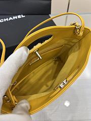 Chanel 23A Mini 31 Bag Yellow 22x23x5.5cm - 2