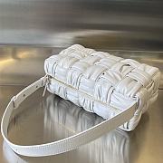 Bottega Veneta Brick Cassette Shoulder Bag White 28x14x10cm - 6