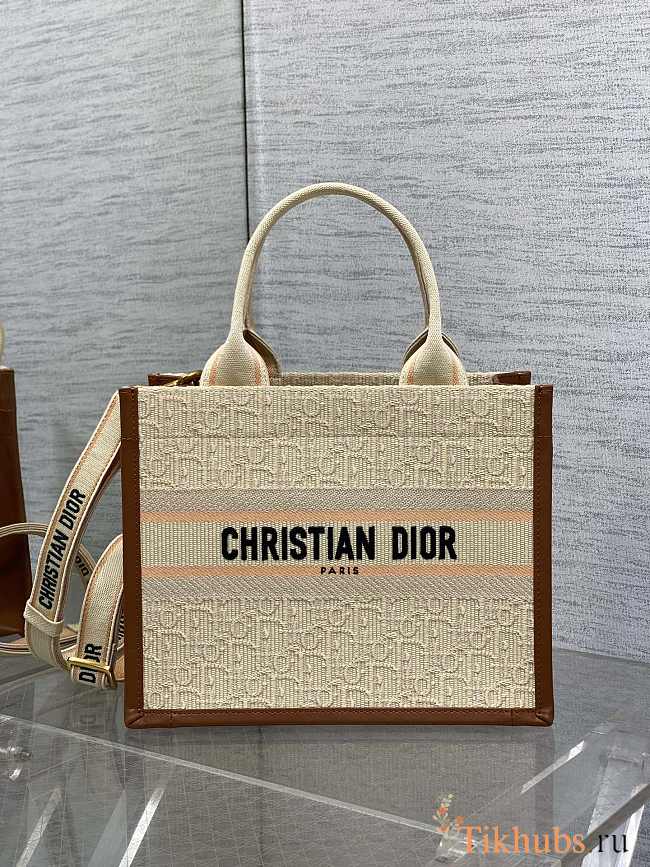 Dior Small Book Tote Beige Dior Oblique Raffia 26.5x22x14cm - 1